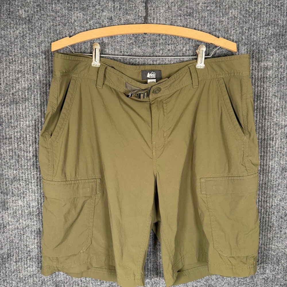 REI Co-op Sahara Cargo‎ Shorts Womens 14 Green Relaxed Hiking Utility Gorpcore